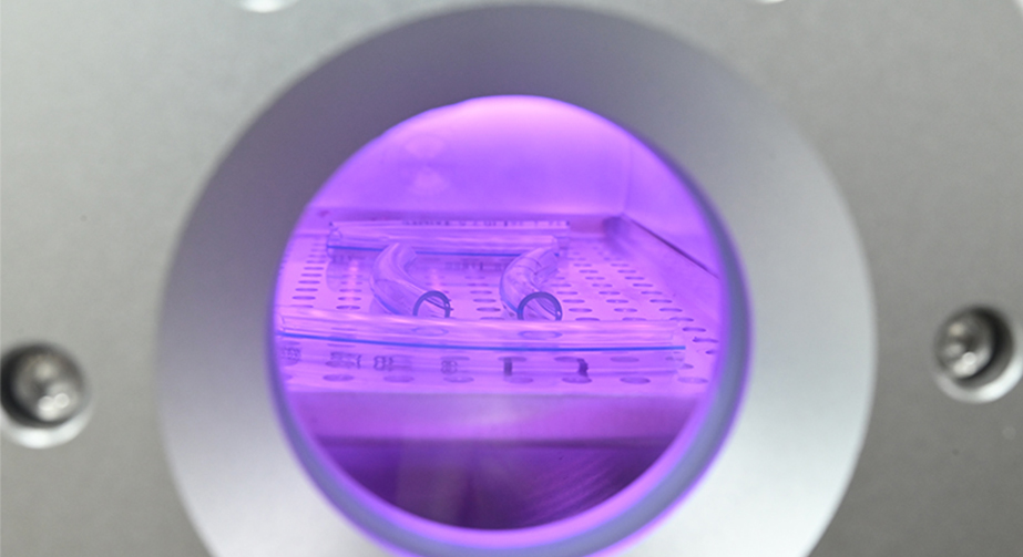 O2等離子體處理硅橡膠醫(yī)用導(dǎo)管表面提高后續(xù)涂層結(jié)合強(qiáng)度